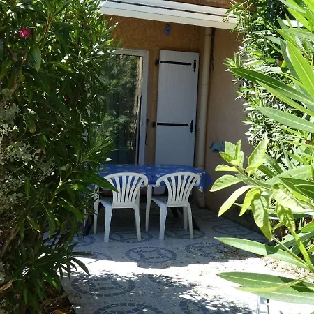T3 En Bord De Avec Piscine, 6 Personnes - - Fr-1-81-494 * Le Barcares
