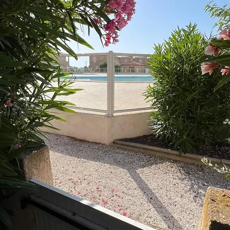 T3 En Bord De Avec Piscine, 6 Personnes - - Fr-1-81-494 Willa Le Barcarès